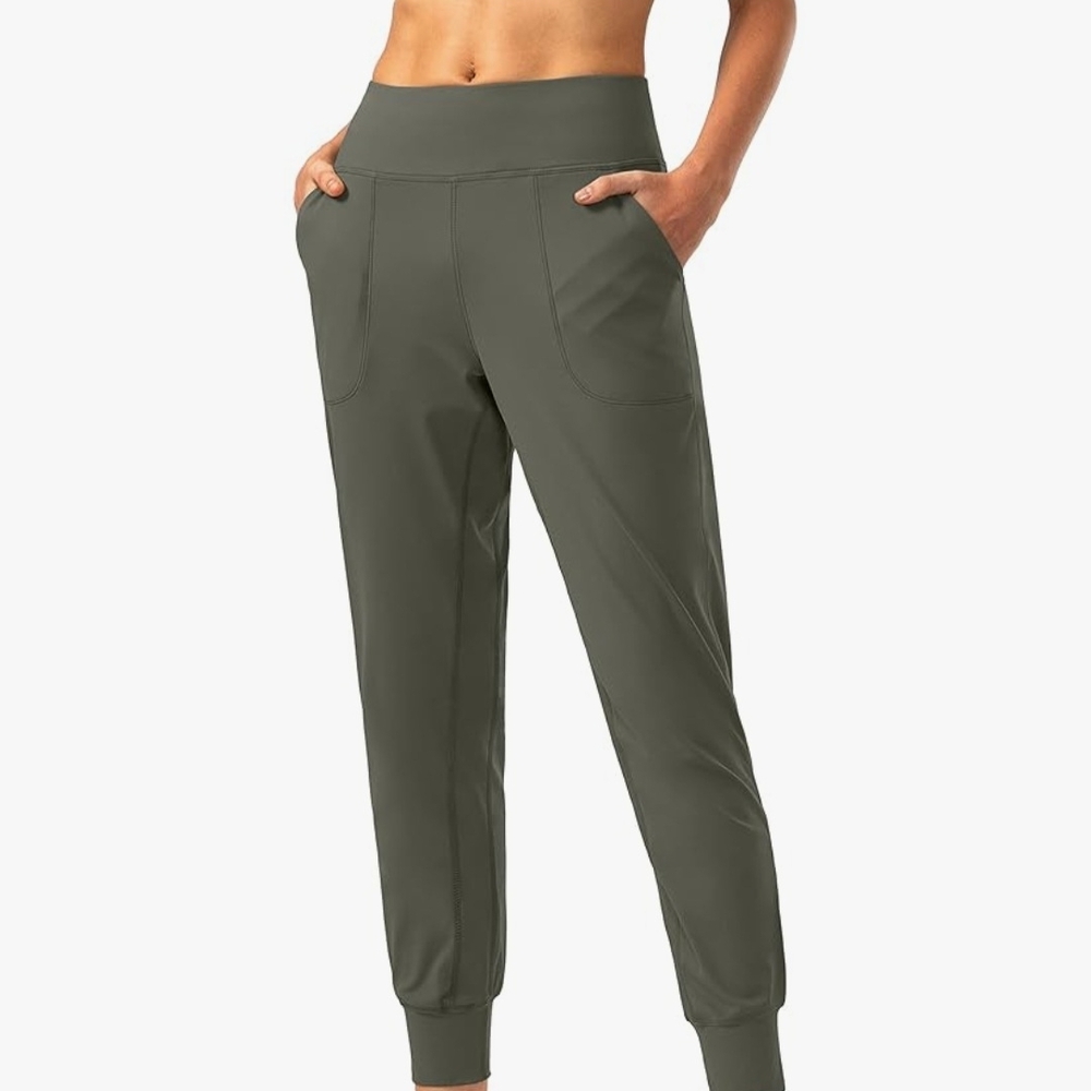 Soothfeel NWT Women's Olive Green Jogger Pants Size S